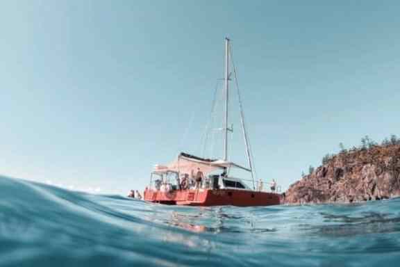 a small boat in a body of water